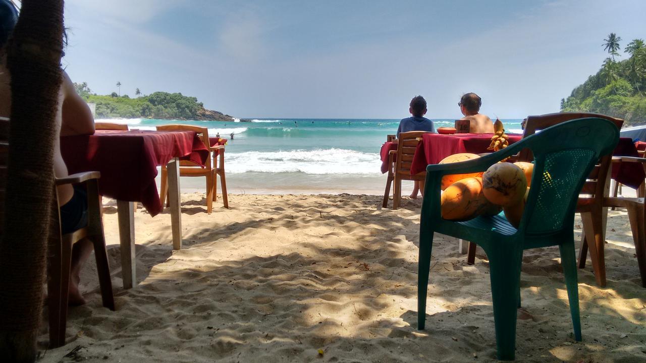 Blue Beach Paradise Dikwella Luaran gambar