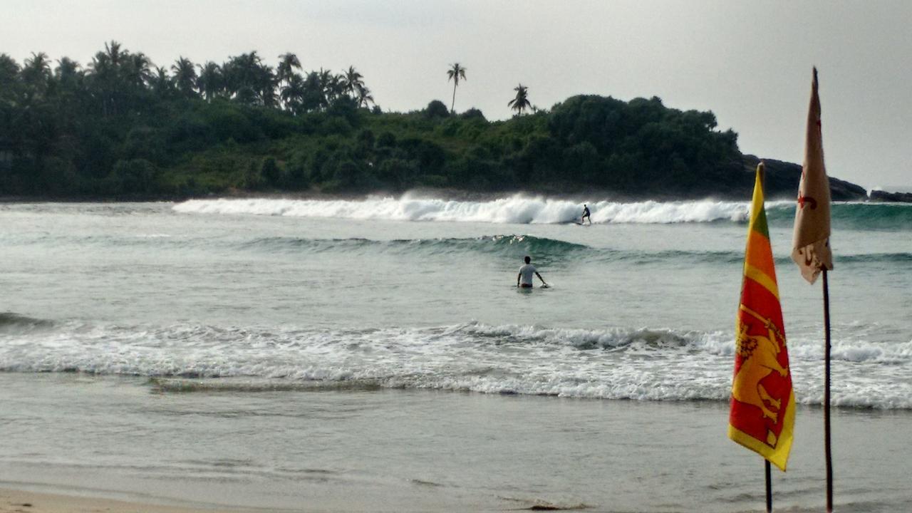 Blue Beach Paradise Dikwella Luaran gambar